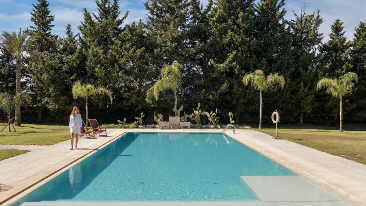 Carpignano Salentino Apartment | 8 Bedroom Villa more 3 sofabed (16+3 people)