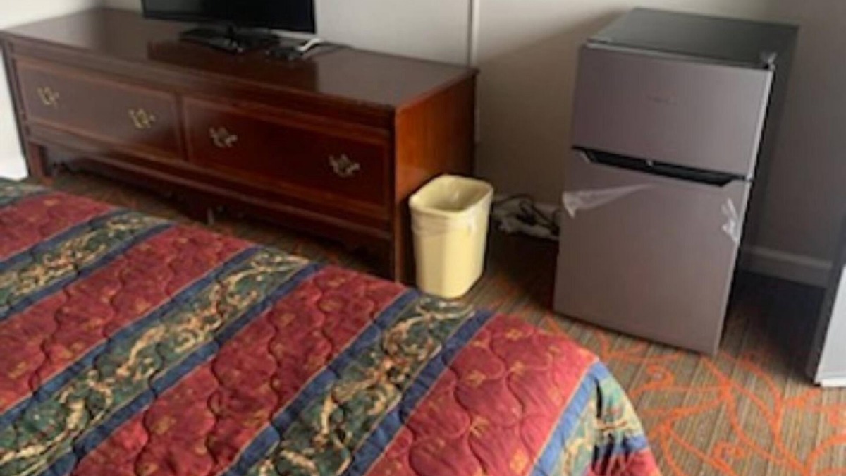 Americus Hotel | 8 Inn