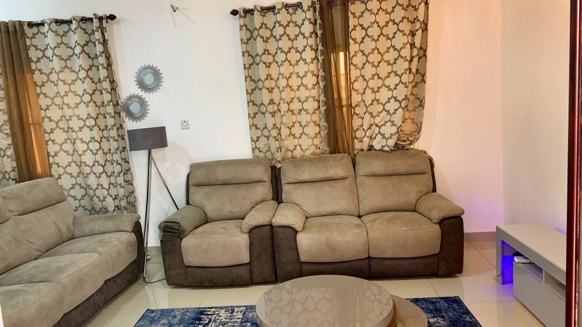 Old-Yundum House | 8 kilometres from Banjul International Airport,