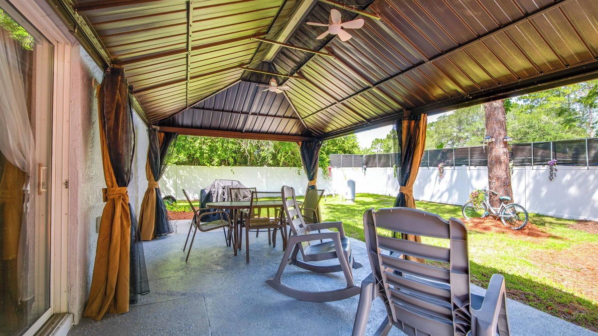 Candler House | 8 Mi to Silver Springs: Tranquil Home w/Gazebo