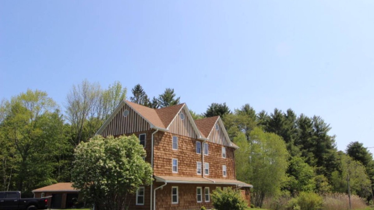 Town of Delaware Apartment | 8 minutes to Bethel Woods! Apt. 1 is on the First Floor and newly remodeled