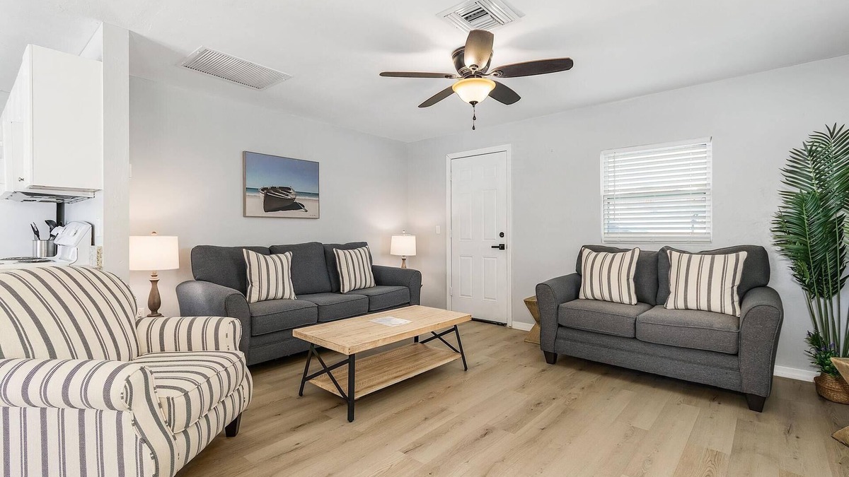 Burnt Store Condo | 8 Person 2-Bedroom Condo with Waterview Balcony - Tarpon - Welcome to our stunning two-bedroom condo room with a balcony!