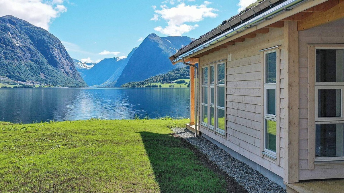 Jolster House | 8 person holiday home in skei i jølster