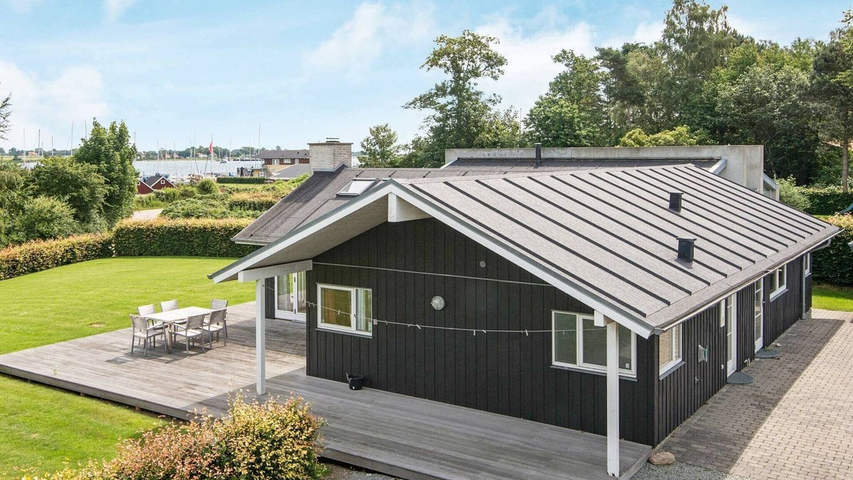 Boeslum House | 8 person holiday home in Juelsminde-By Traum
