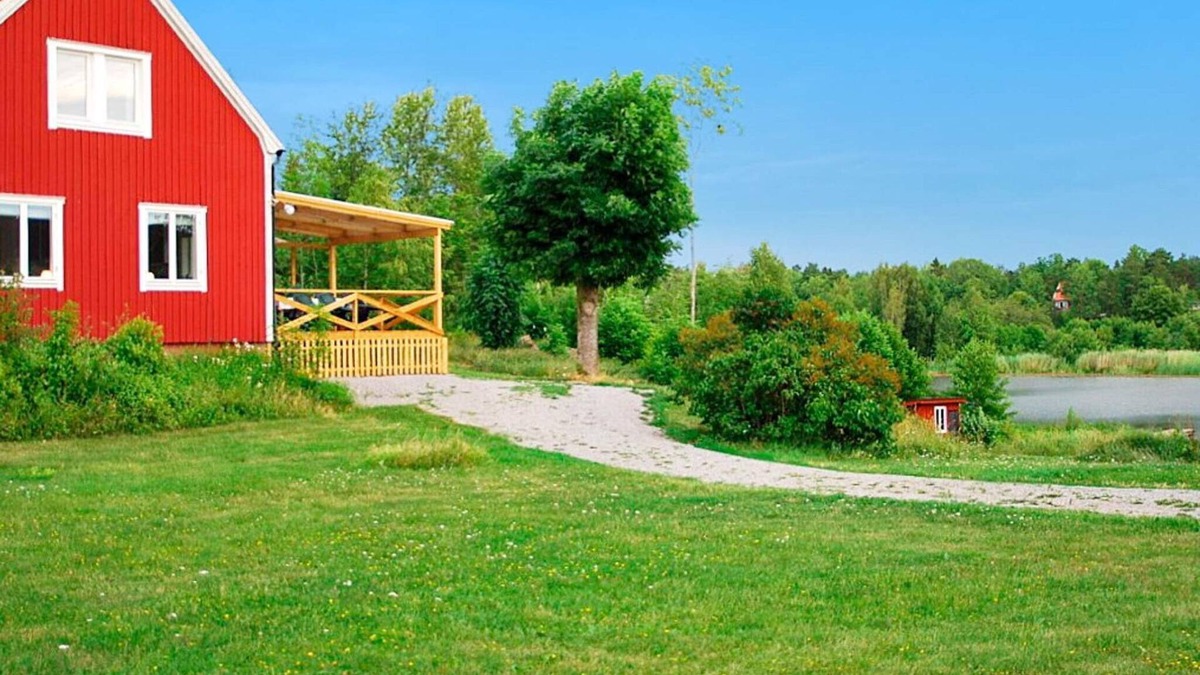 Eskilstuna House | 8 person holiday home in ESKILSTUNA