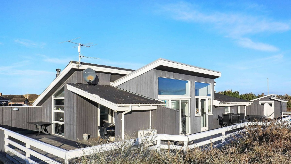 Klegod Strand House | 8 person holiday home in Ringkøbing