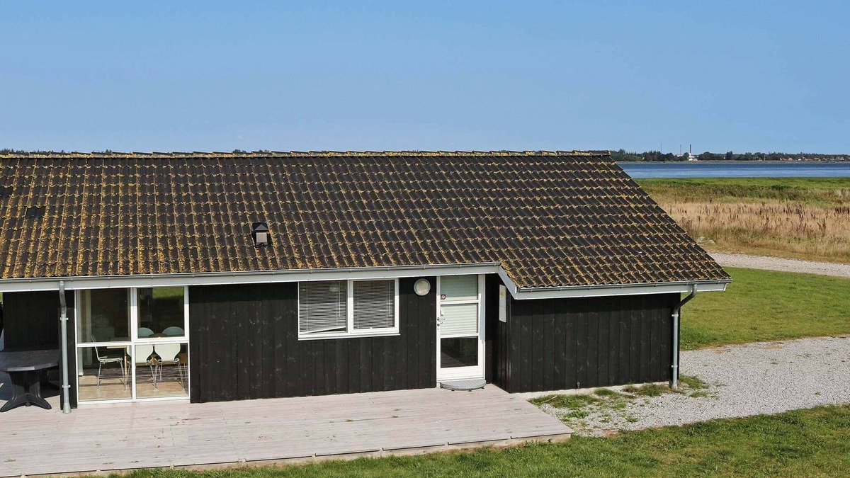 Egense House | 8 person holiday home in Storvorde-By Traum