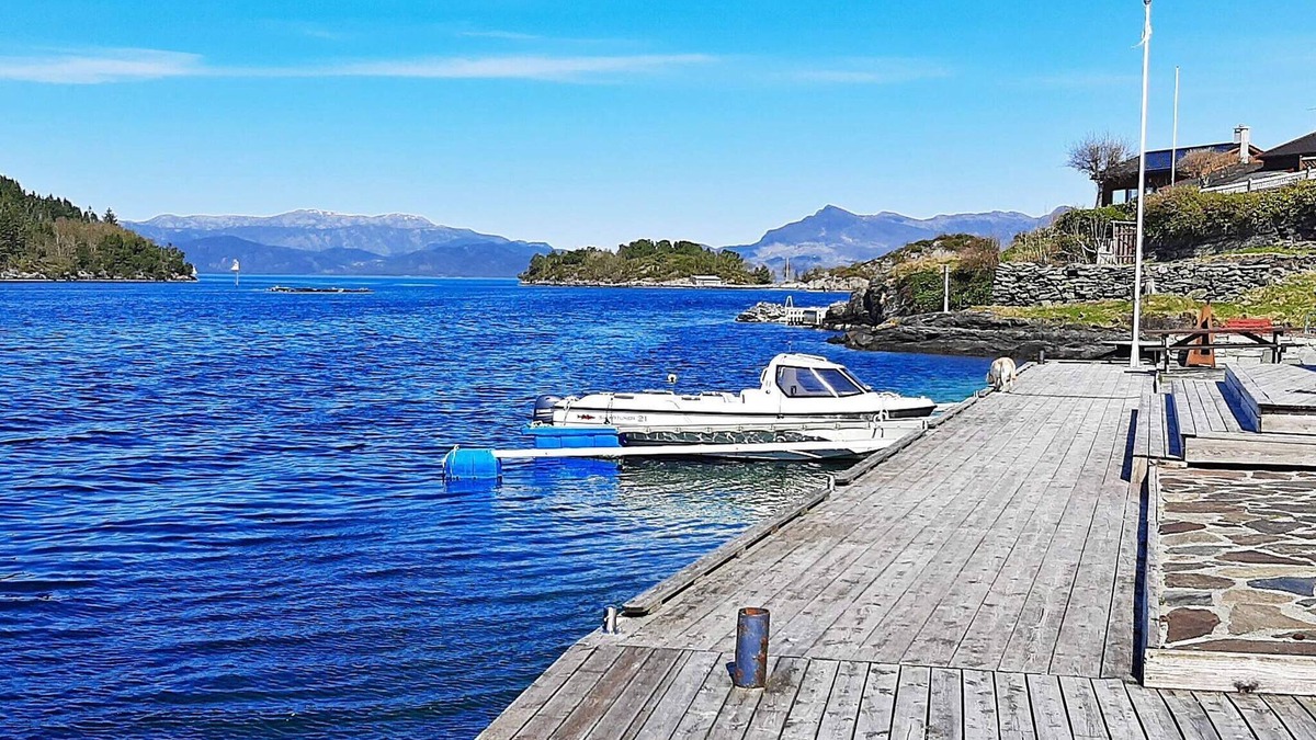 Sjernarøy House | 8 person holiday home in Sjernarøy