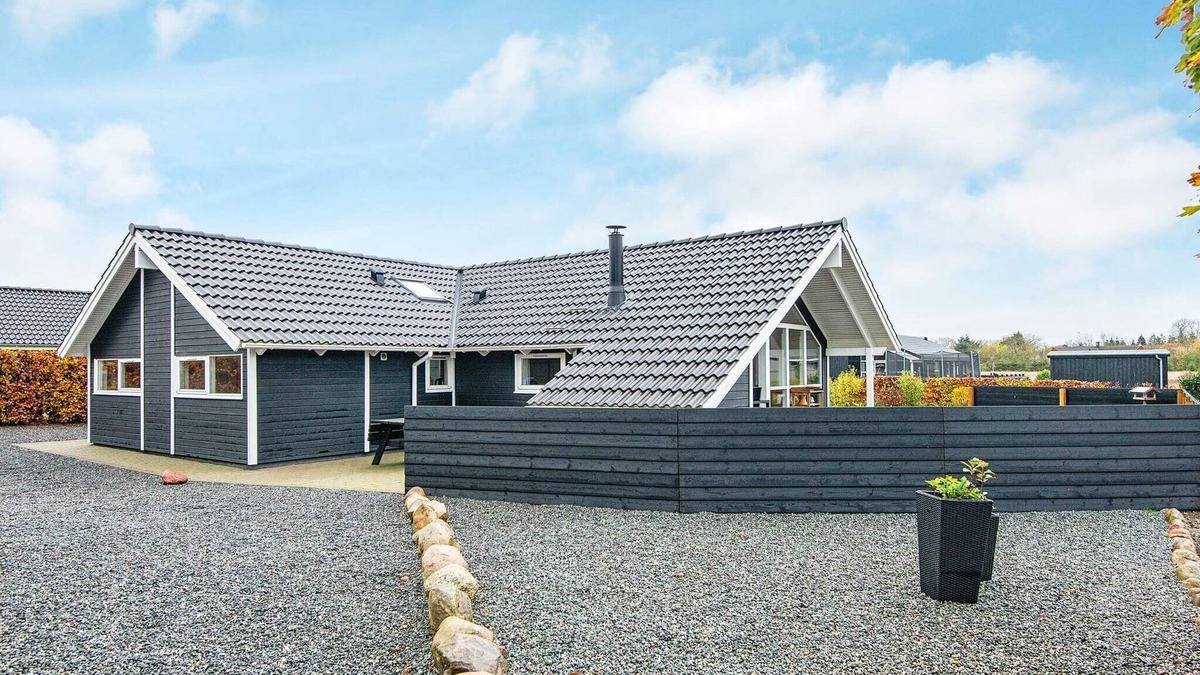 Ansager House | 8 person holiday home in Ansager