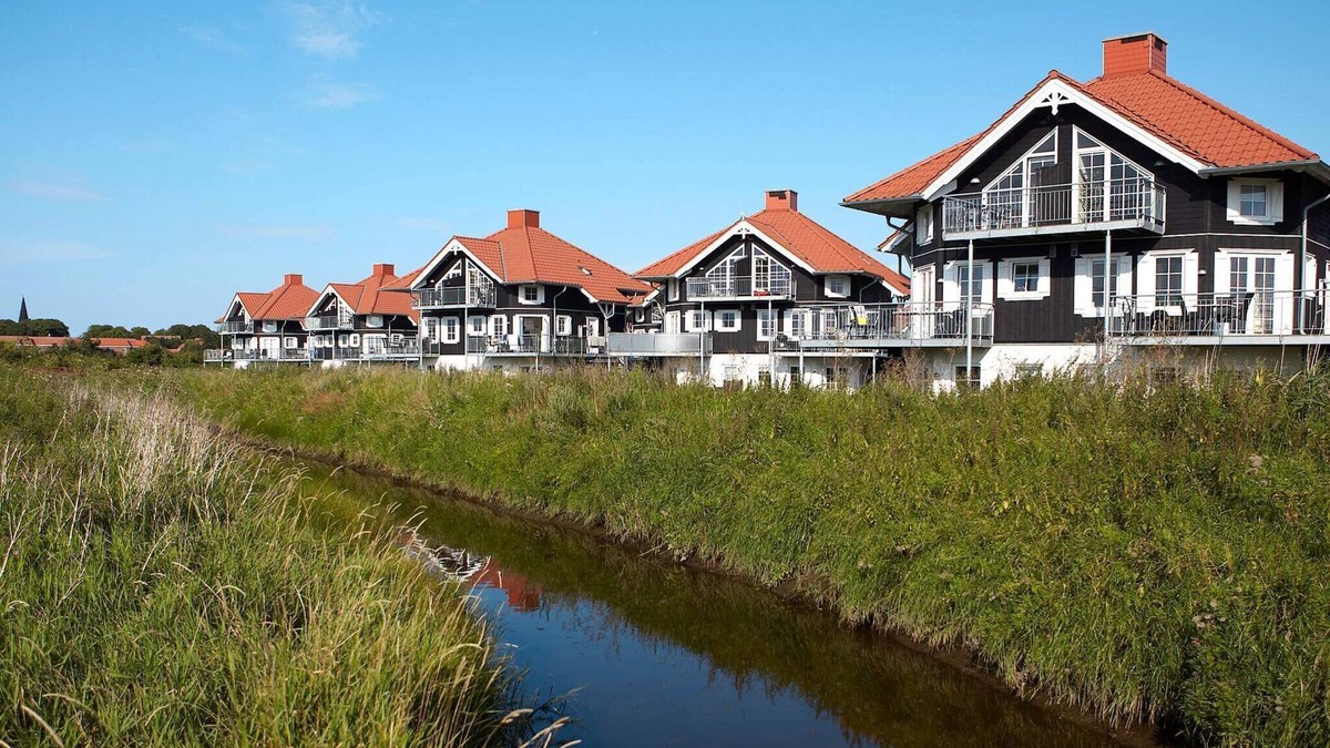 Bogense Apartment | 8 person holiday home on a holiday park in Bogense