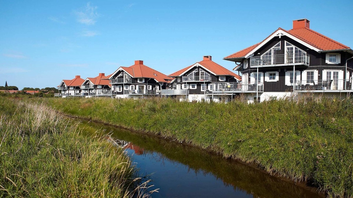 Bogense Apartment | 8 person holiday home on a holiday park in Bogense