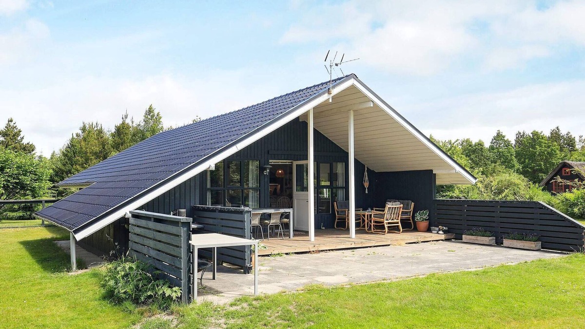 Hojslev House | 8 person holiday home in Højslev-By Traum