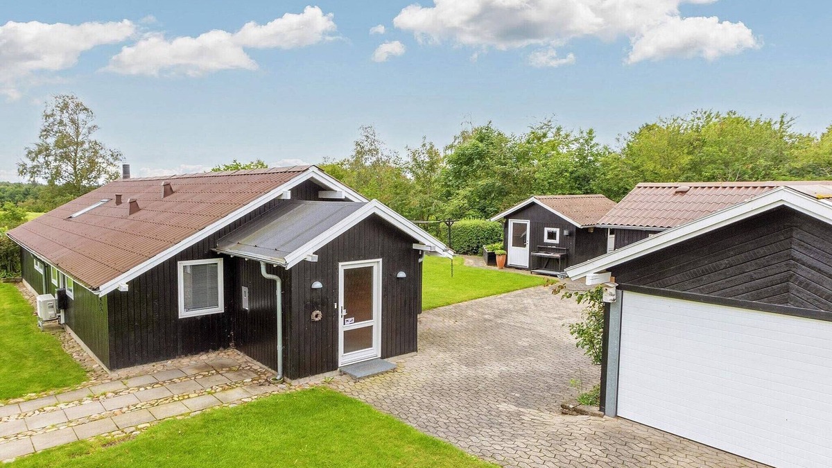 Sundstrup House | 8 person holiday home in Højslev-By Traum