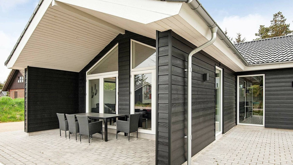 Blavand Strand House | 8 person holiday home in Blåvand
