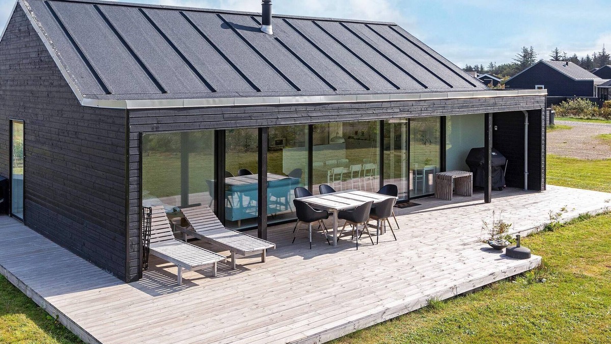 Tranum House | 8 person holiday home in Brovst-By Traum