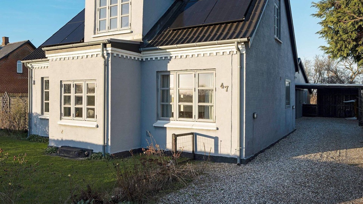 Nysted House | 8 person holiday home in Nysted
