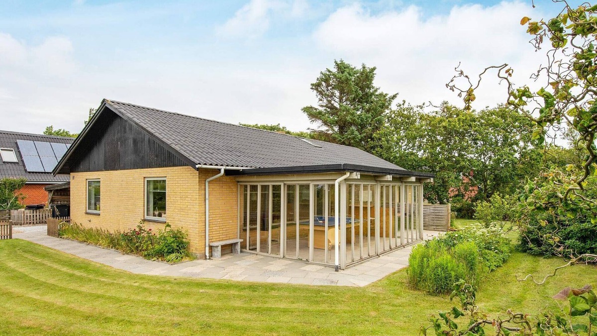 Struer Municipality House | 8 person holiday home in Struer-By Traum