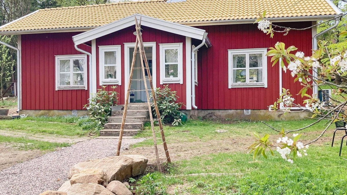 Hestra House | 8 person holiday home in Hestra-By Traum