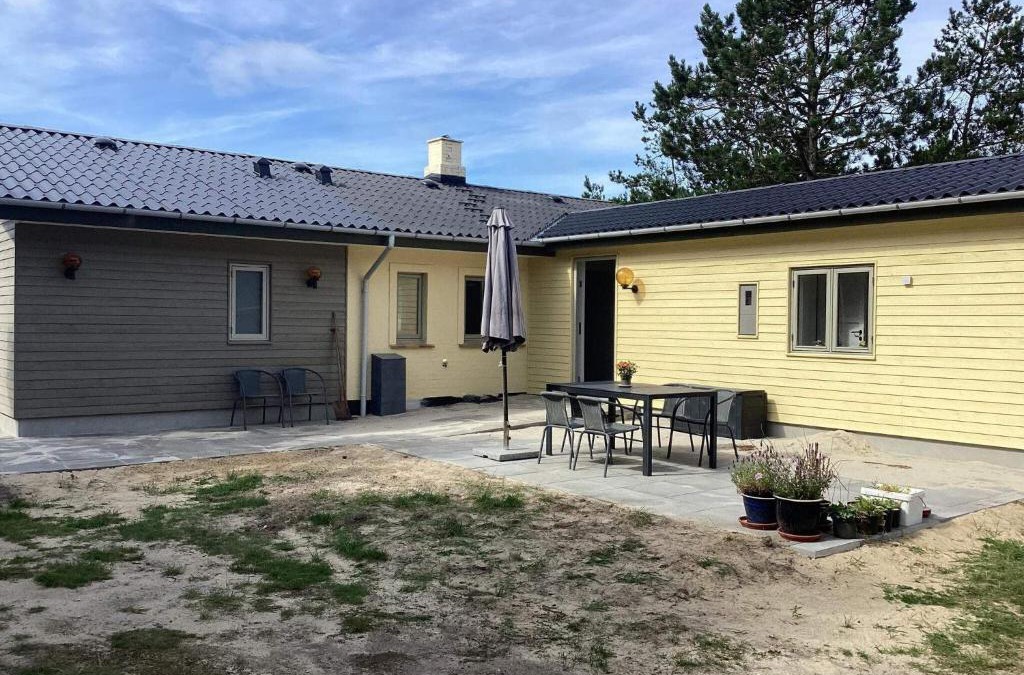 Blavand Strand House | 8 person holiday home in Blåvand-By Traum