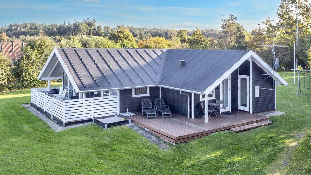Skals House | 8 person holiday home in Skals