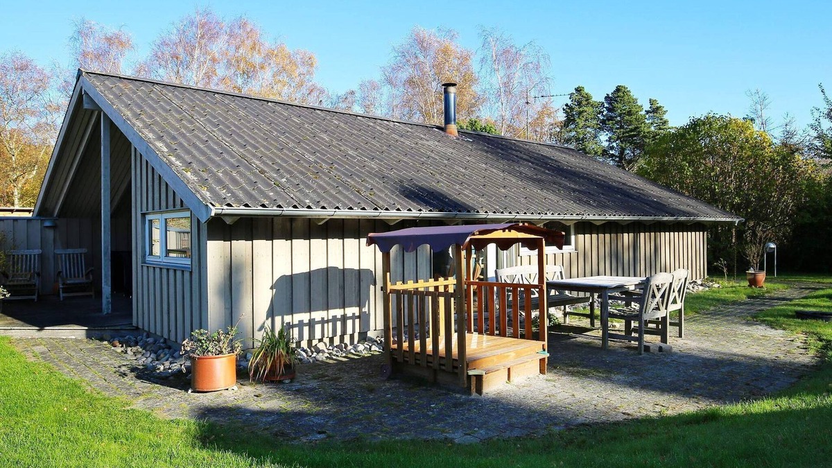 Udsholt House | 8 person holiday home in Vejby