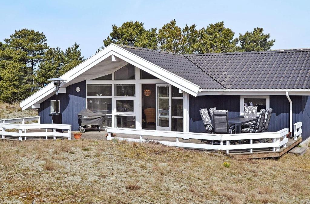 Rindby Strand House | 8 person holiday home in Fanø-By Traum