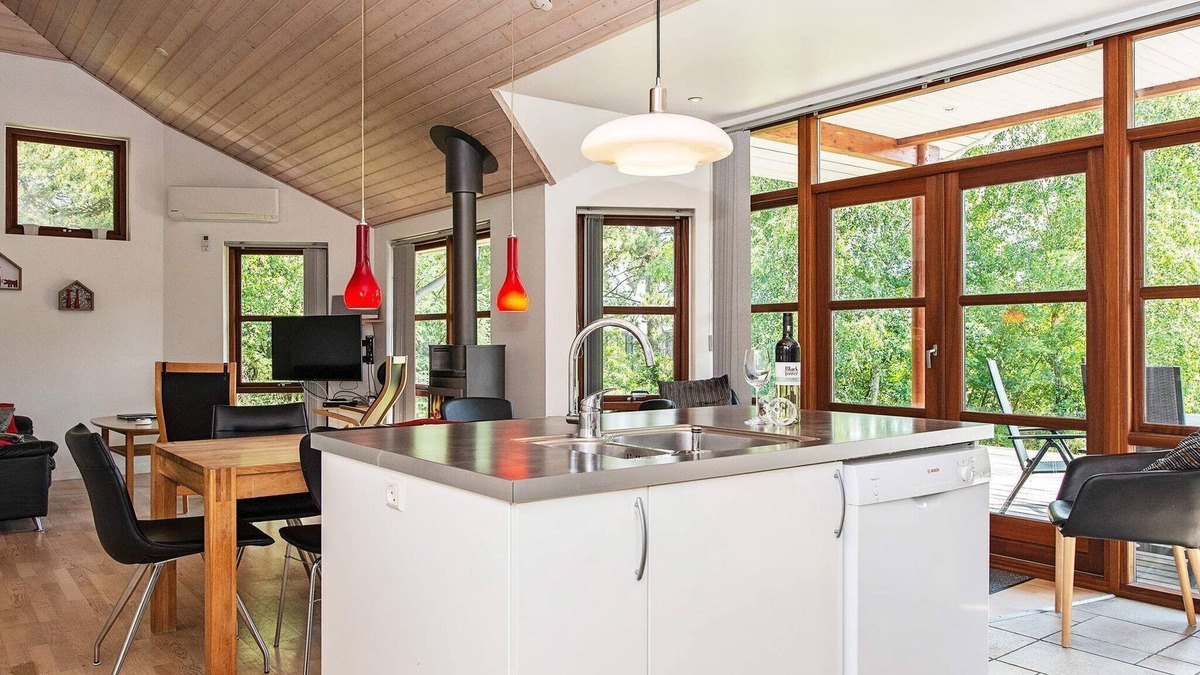Sønderstrand House | 8 person holiday home in Rømø