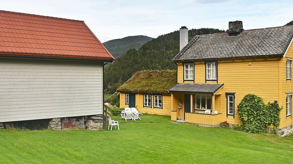 Møre og Romsdal House | 8 person holiday home in Liabygda-By Traum