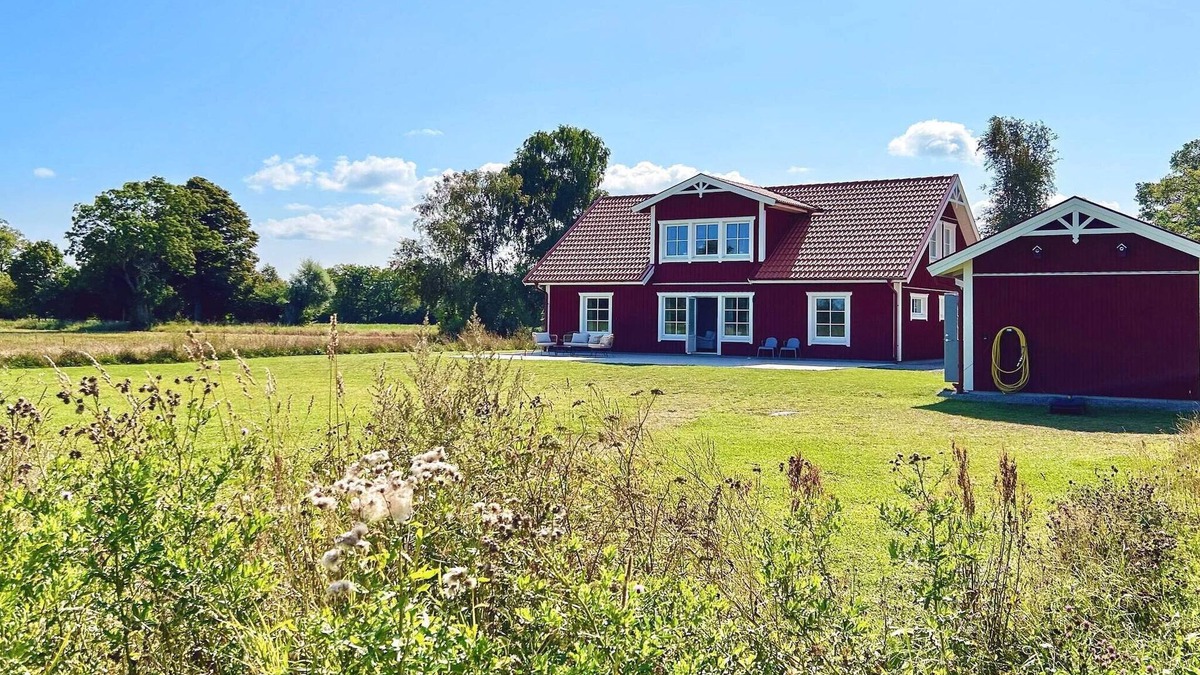 Sodvik House | 8 person holiday home in LÖTTORP-By Traum