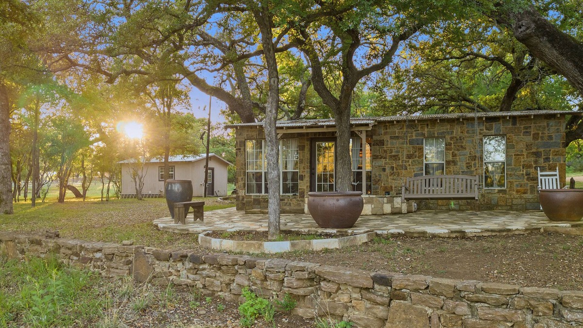 Llano Cabin | 80 acre Ranch with Private Creekfront Cabin