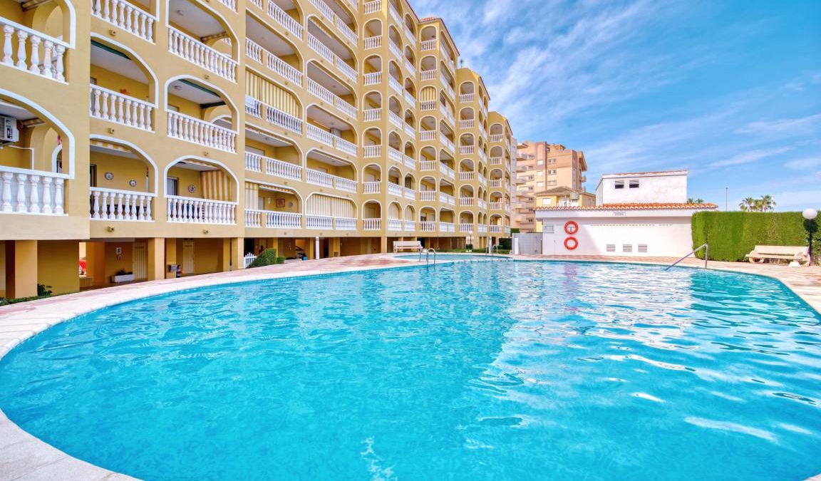 Xeraco Beach Apartment | 80 m² Apartment ∙ 3 bedrooms ∙ 7 guests