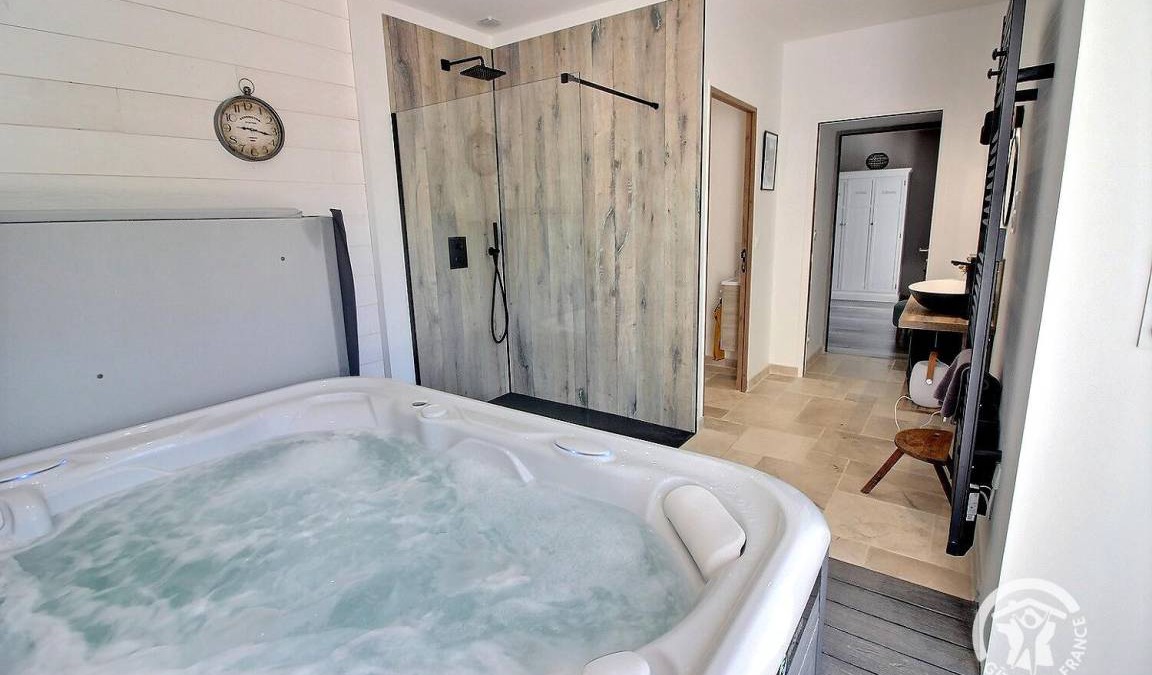 Plouasne House | 80 m² Gîte ∙ 1 bedroom ∙ 2 guests