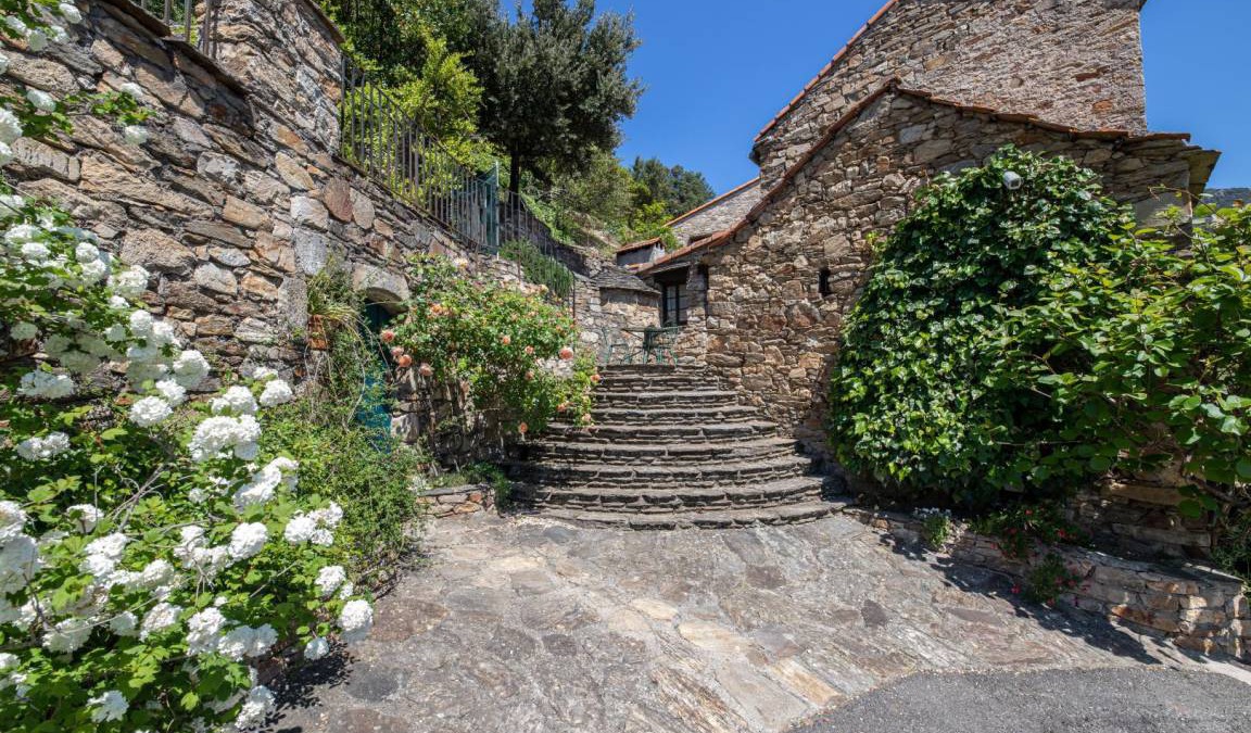 Saint-Julien House | 80 m² Gîte ∙ 3 bedrooms ∙ 5 guests