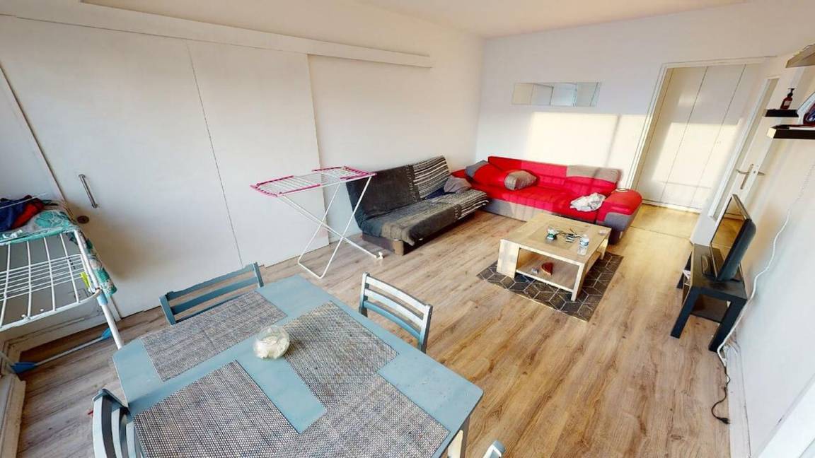Dijon Resort | 80 m² Private room ∙ 1 bedroom ∙ 1 guest