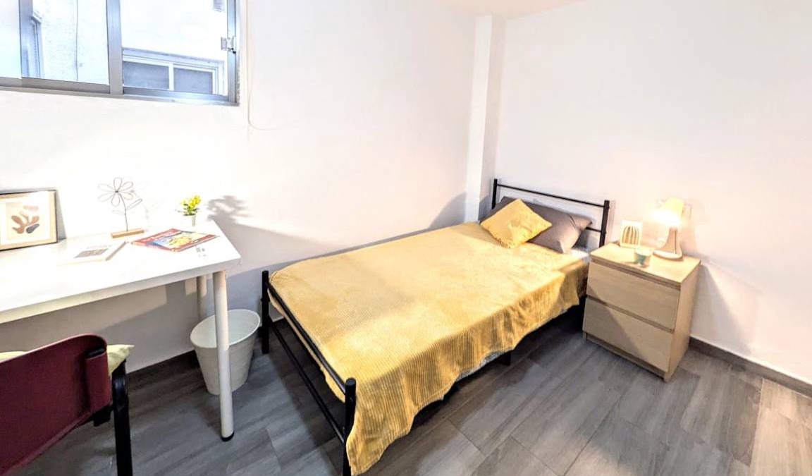 Burjasot Resort | 80 m² Private room ∙ 1 bedroom ∙ 1 guest