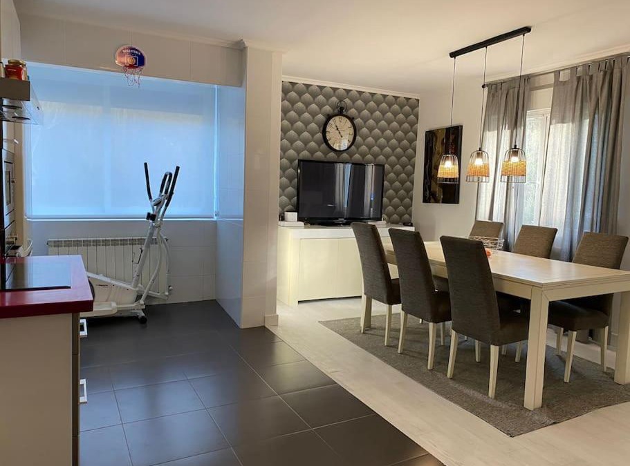 Balmaseda Apartment | 80 m2 recién reformado, acogedor y elegante.