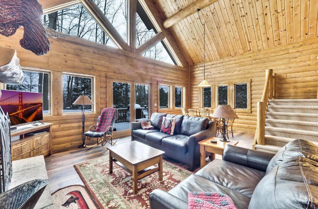 Boyne City House | 801 Mountain Cabin