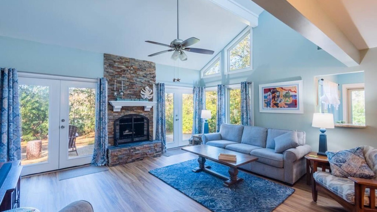 Lawton Woods House | 81 Lawton - Bike to the Beach! 3 Bedroom Sea Pines Home