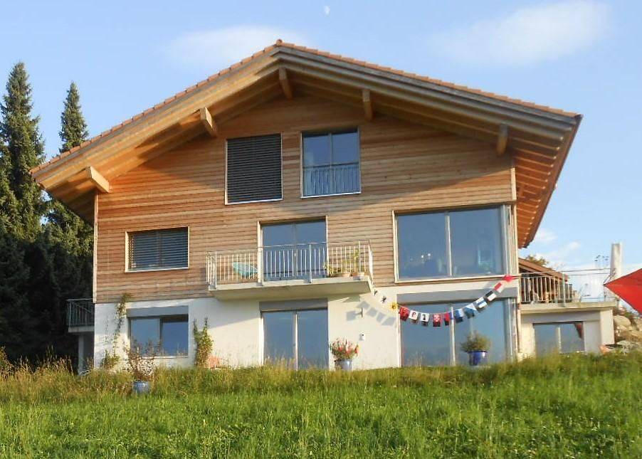 Aeschi bei Spiez Apartment | 81 m² Apartment ∙ 2 bedrooms ∙ 4 guests