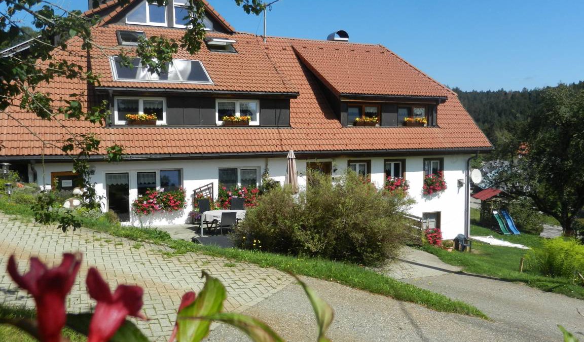 Dachsberg Apartment | 85 m² Apartment ∙ 2 bedrooms ∙ 5 guests