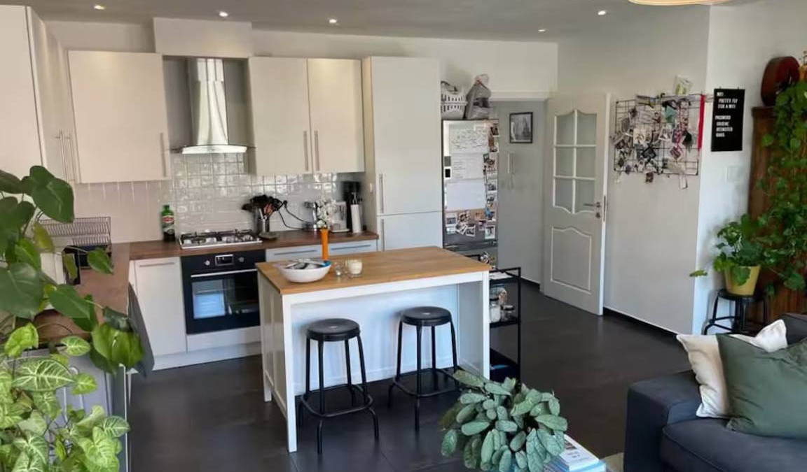 Berchem Apartment | 85 m² Apartment ∙ 2 bedrooms ∙ 2 guests