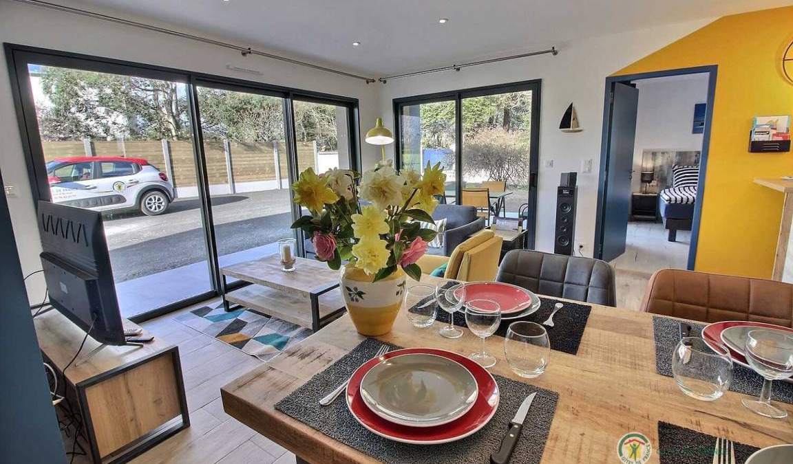 Plevenon House | 85 m² Gîte ∙ 2 bedrooms ∙ 4 guests
