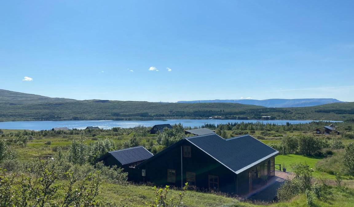 Hvalfjarðarsveit House | 85 m² House ∙ 4 bedrooms ∙ 6 guests