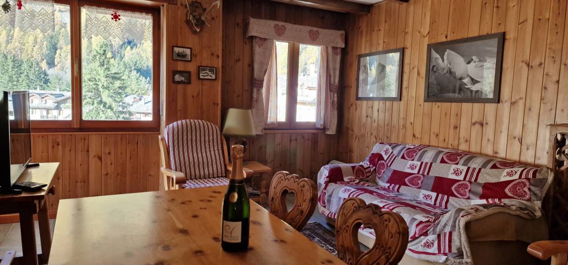 Gressoney-Saint-Jean Apartment | 85 m² Apartment ∙ 1 bedroom ∙ 6 guests