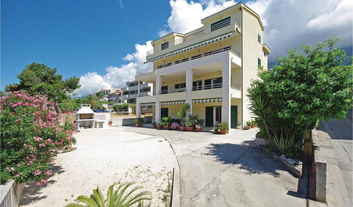 Zelenka Apartment | 86 m² Apartment ∙ 2 bedrooms ∙ 6 guests