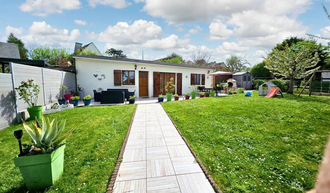 Ver-sur-Mer House | 86 m² House ∙ 2 bedrooms ∙ 4 guests