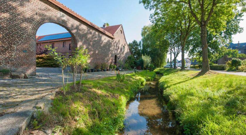 Municipality of Gulpen-Wittem Bed & Breakfast | 87 m² Bed and breakfast ∙ 3 bedrooms ∙ 6 guests