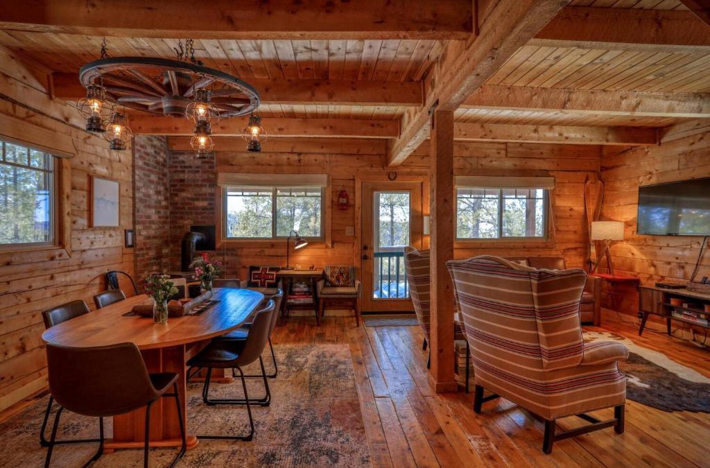 San Juan River Village House | 880 Harman Ave