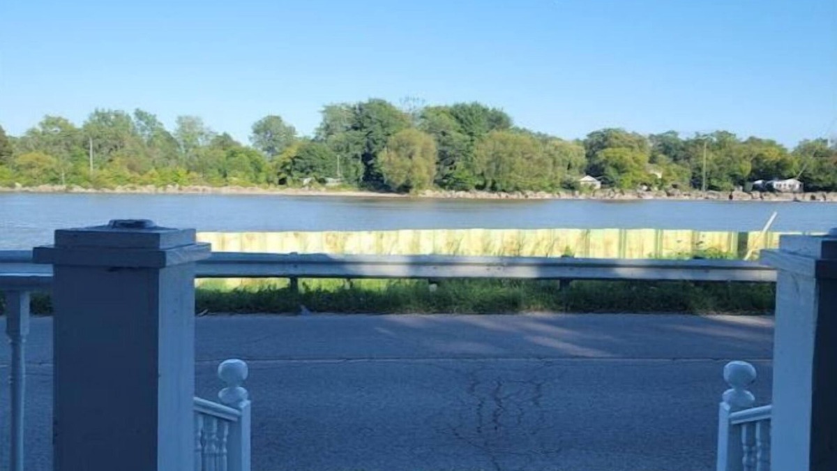 Dunnville Cottage | 898 Portmaitland Rd