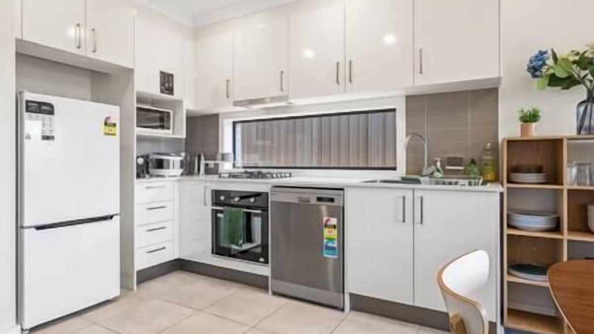 Austral House | 8Beds l 4 Suites with Office l Austral5